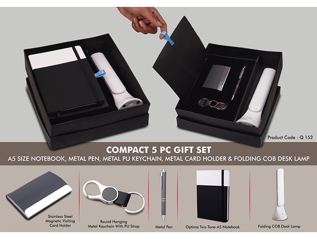 Q152 – Compact 5 Pc Gift Set